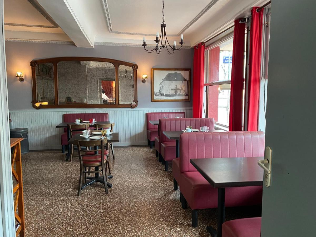 Hotel-Restaurant Les Trois Maures Verdun-sur-le-Doubs Ngoại thất bức ảnh